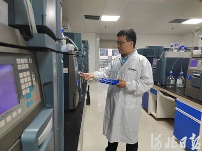 讓創(chuàng)新藥加速走向生產(chǎn)線--記全國工人先鋒號、石藥集團中奇制藥技術(shù)(石家莊)石家莊研究院